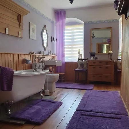 Appartement Gesindehaus Am Schloss Kummerower Kummerow (Mecklenburgische Seenplatte)