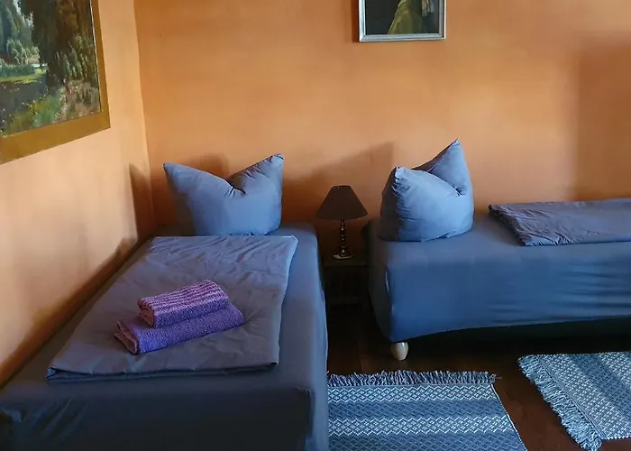 דירה Gesindehaus Am Schloss Kummerower